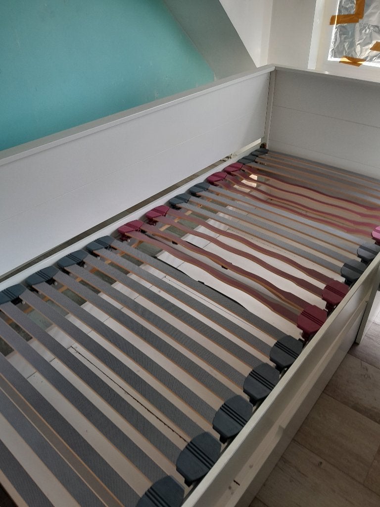 Bedbank, Huis en Inrichting, Slaapkamer | Bedden, Ophalen, Gebruikt, 90 cm, Eenpersoons