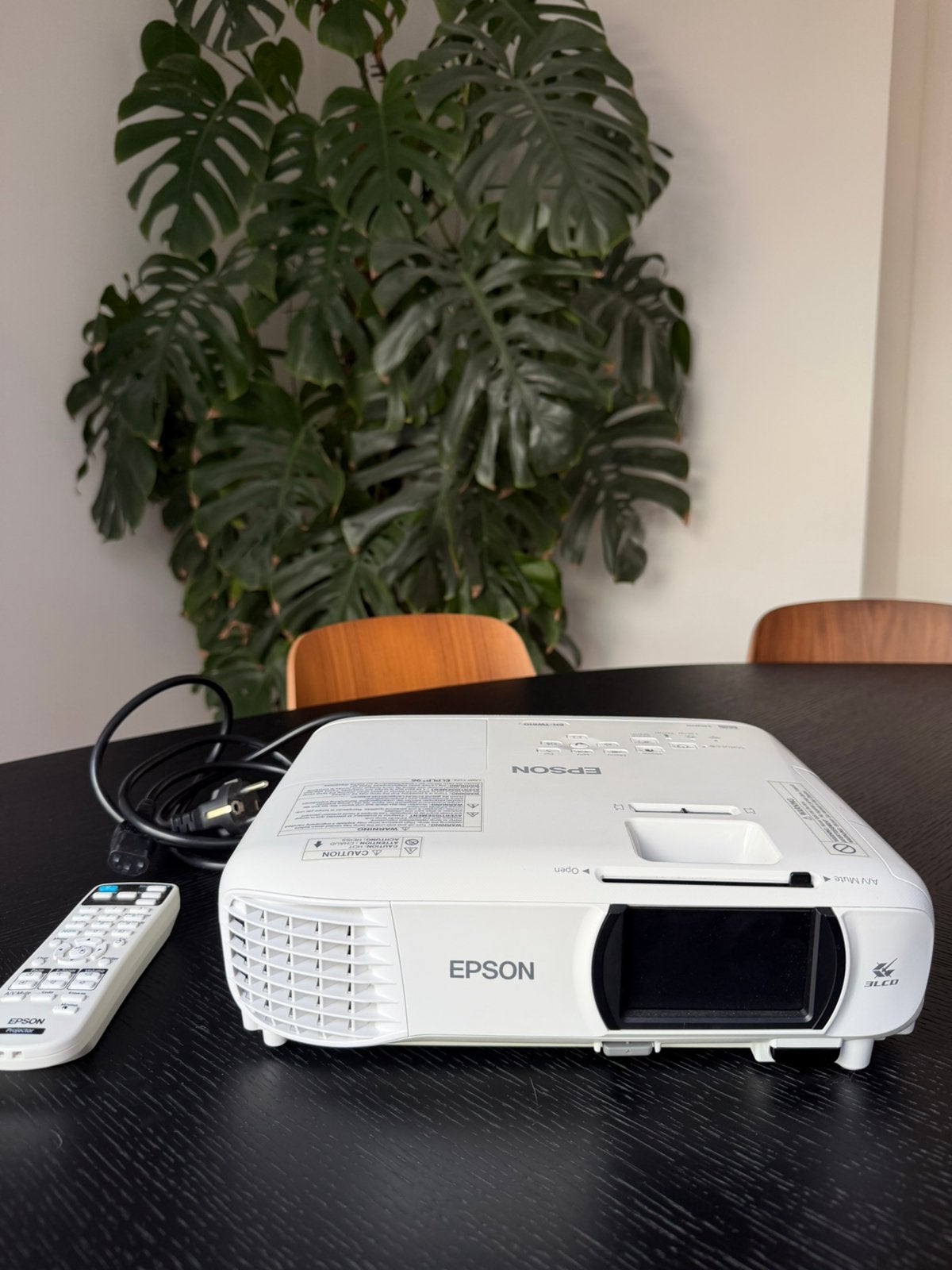 Epson EH-TW610 projector / beamer, Audio, Tv en Foto, Beamers, Ophalen, Zo goed als nieuw