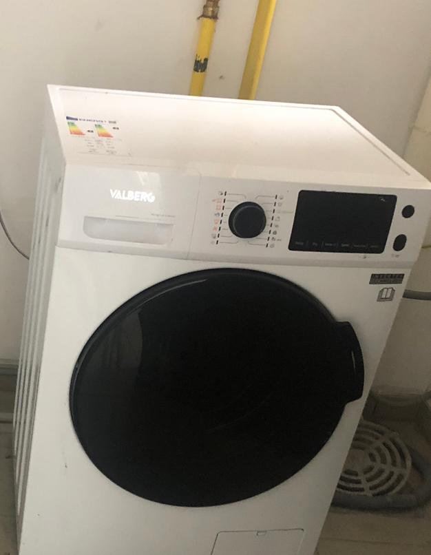 Combinaison laveuse-sécheuse Valberg 8 kg, Electroménager, Enlèvement