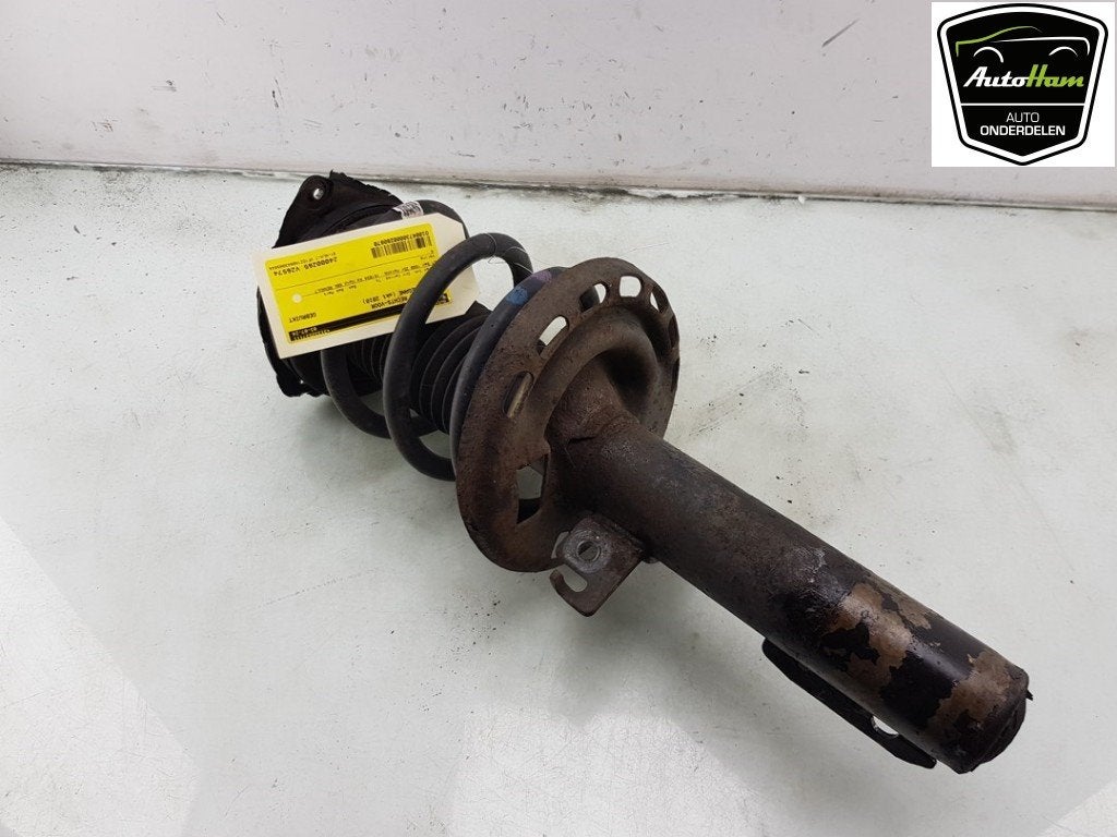 AMORTISSEUR OU ABSORBEUR DE CHOC AVANT DROIT (|543020054R|), Utilisé, Renault