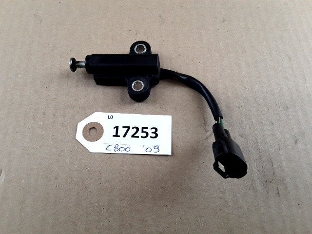C800 2001 - 2010 Suzuki Elektrische component D1-30316, Motos, Pièces | Suzuki