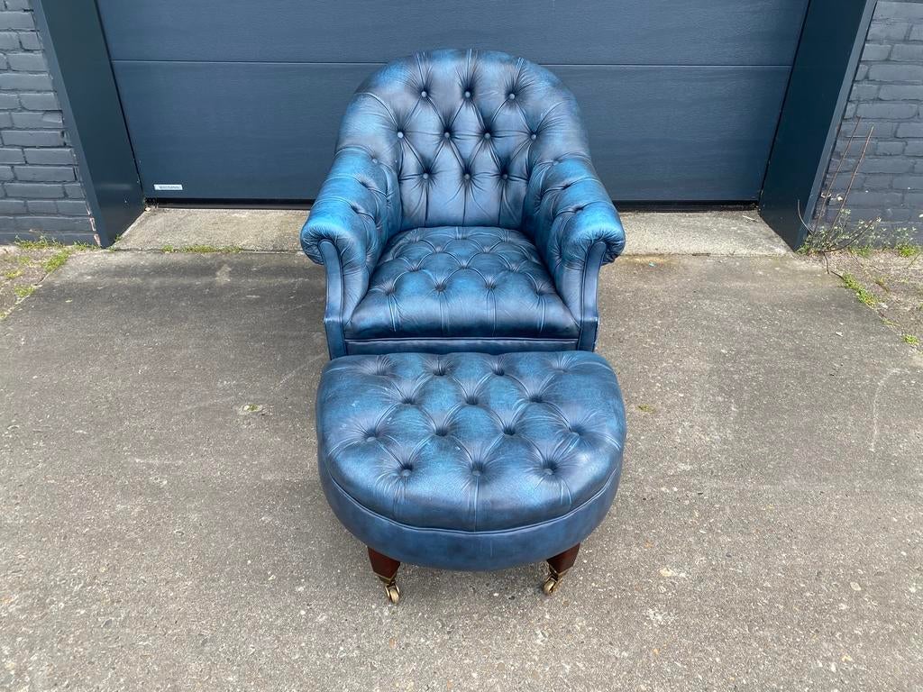 Chesterfield zetel + voetenbakje jeans blauw, Ophalen of Verzenden, Zo goed als nieuw, Leer