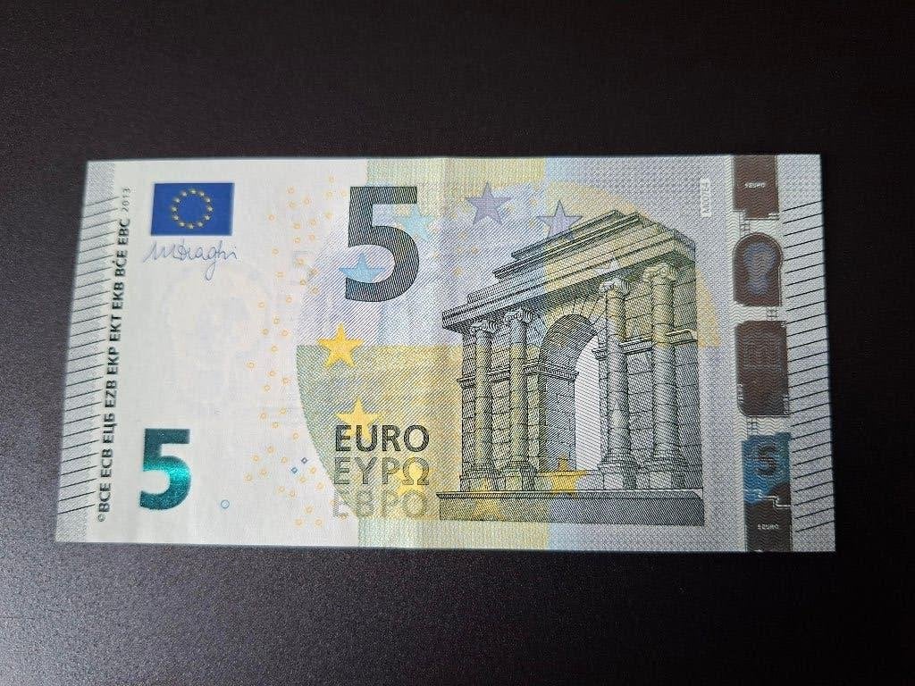2013 Portugal 5 euros nouvelle série Draghi code M007, Timbres & Monnaies, Billets de banque | Europe | Euros, Billets en vrac