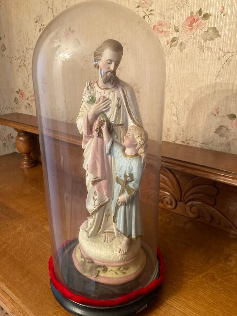 religieus beeld onder glazen stolp, Verzamelen, Ophalen of Verzenden, Gebruikt, Beeld(je), Christendom | Katholiek