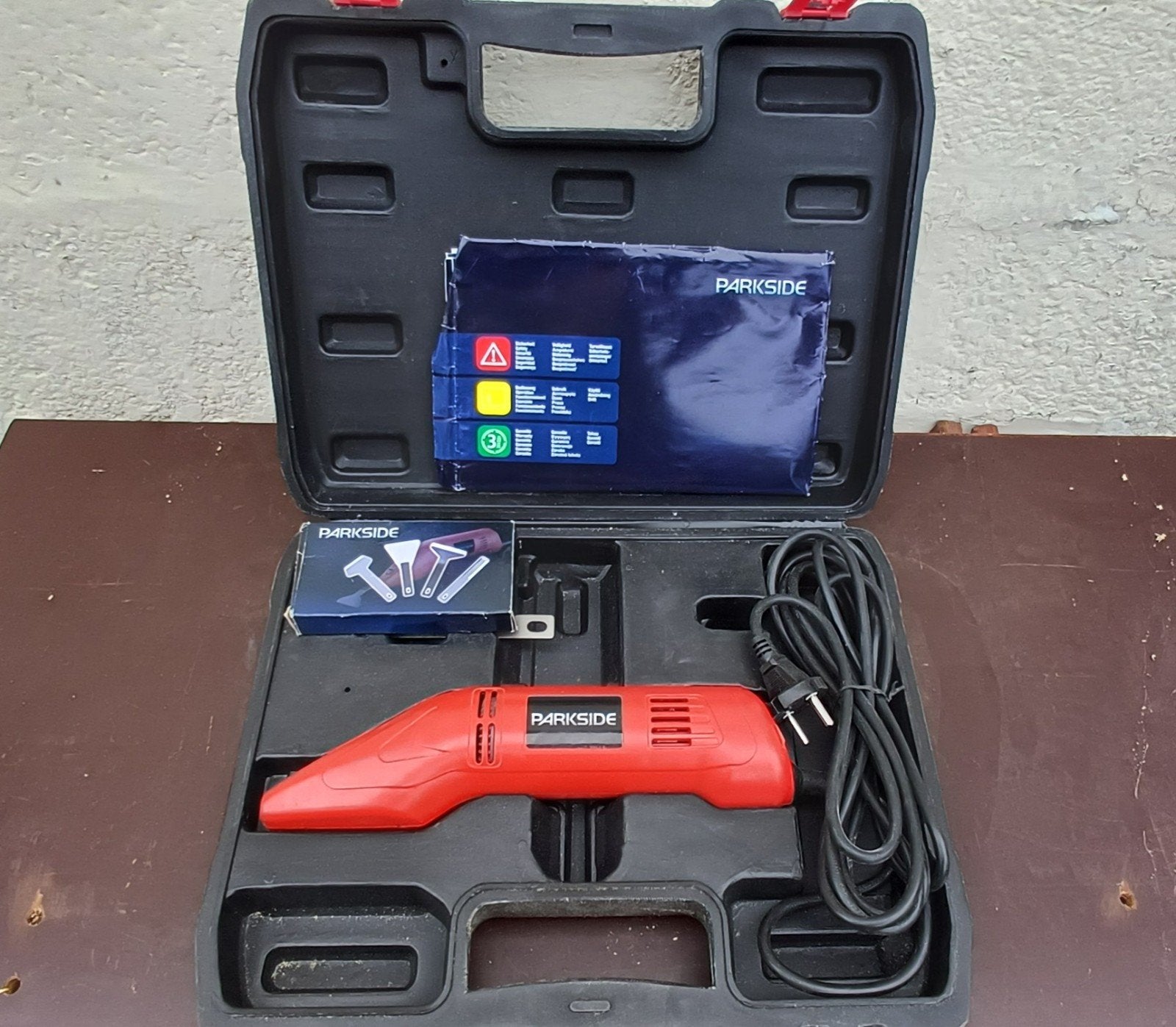 spatule électrique Parkside (modèle PEC 200 / KH 3113), Enlèvement