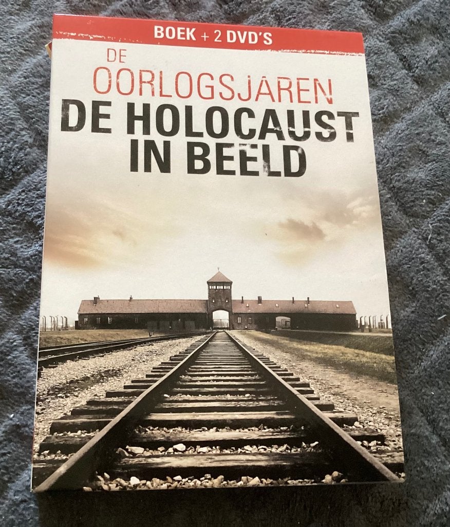 De Oorlogsjaren - De Holocaust in beeld (dvd + boek), Ophalen of Verzenden