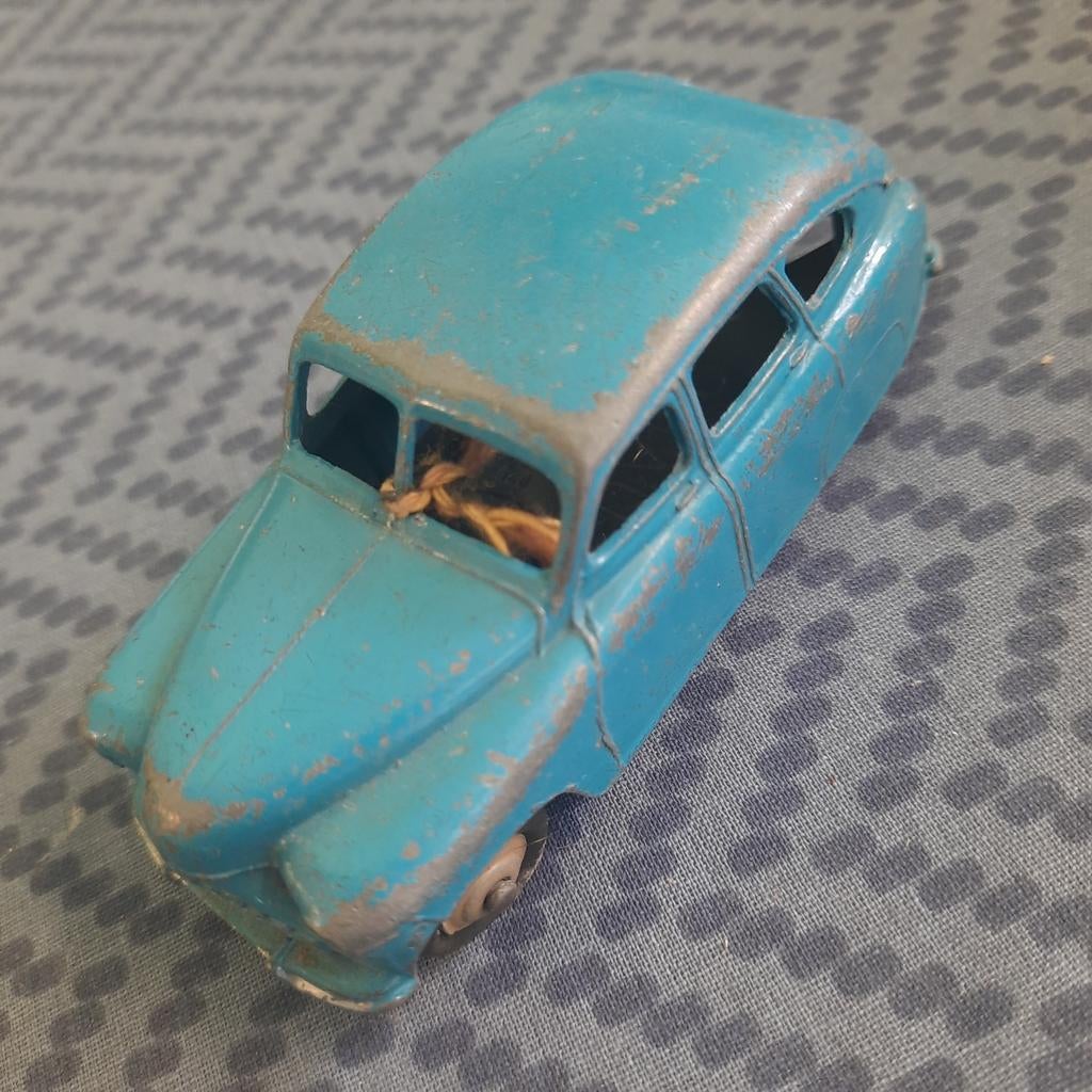 DINKY TOYS UK N 153 : STANDARD VANGUARD * VINTAGE *, Enlèvement, Utilisé, Voiture, Dinky Toys