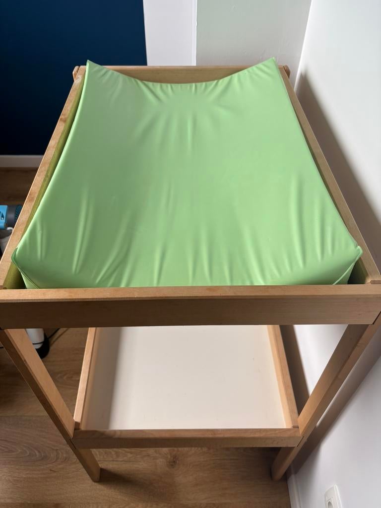 commode/verzorgingstafel in beukenhout en wit, Kinderen en Baby's, Ophalen, Gebruikt, Commode