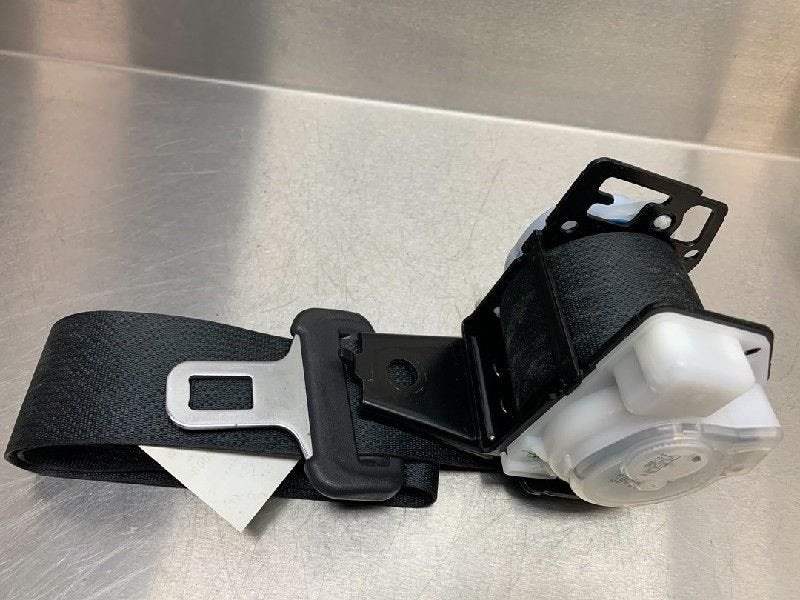 CEINTURE DE SECURITE ARRIERE DROITE Mazda RX-8 (SE17), Utilisé, Mazda