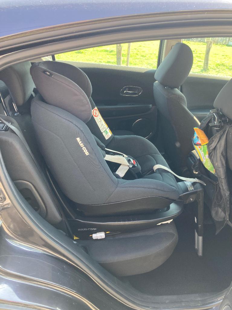 Autostoel Maxi Cosi Pearl Pro + Familyfix + babyreiswieg, Ophalen, Gebruikt, 0 t/m 18 kg, Slaapstand