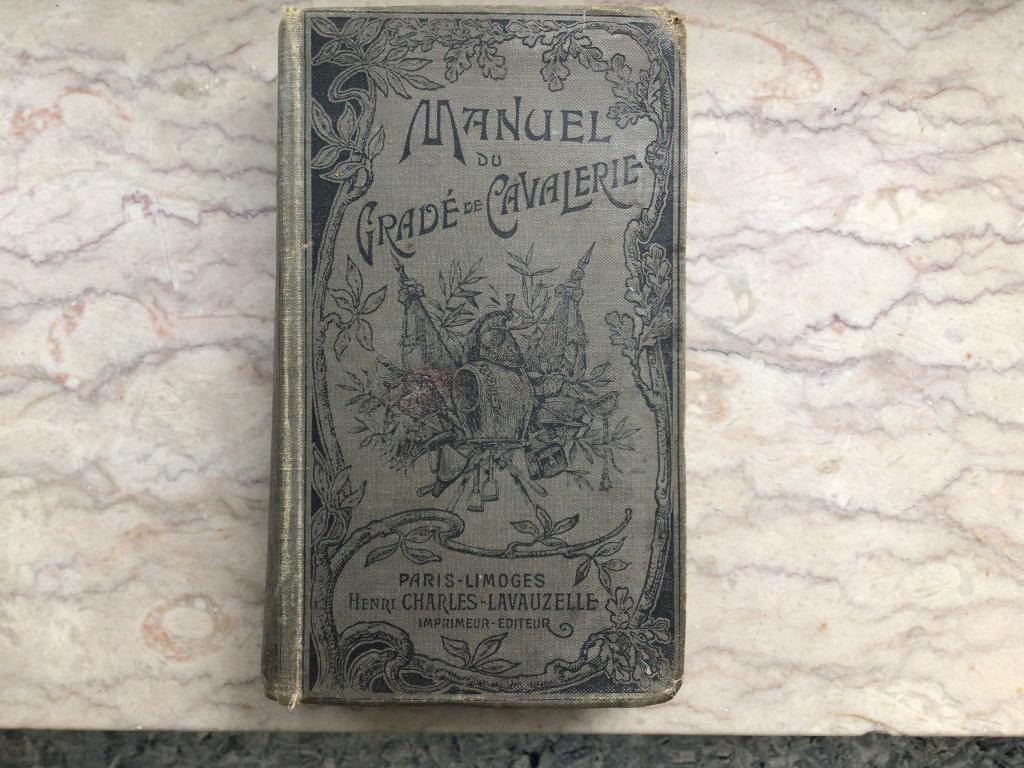 Manuel du gradé de cavalerie-1909, Collections, Objets militaires | Général, Enlèvement ou Envoi, Autres, Livre ou Revue