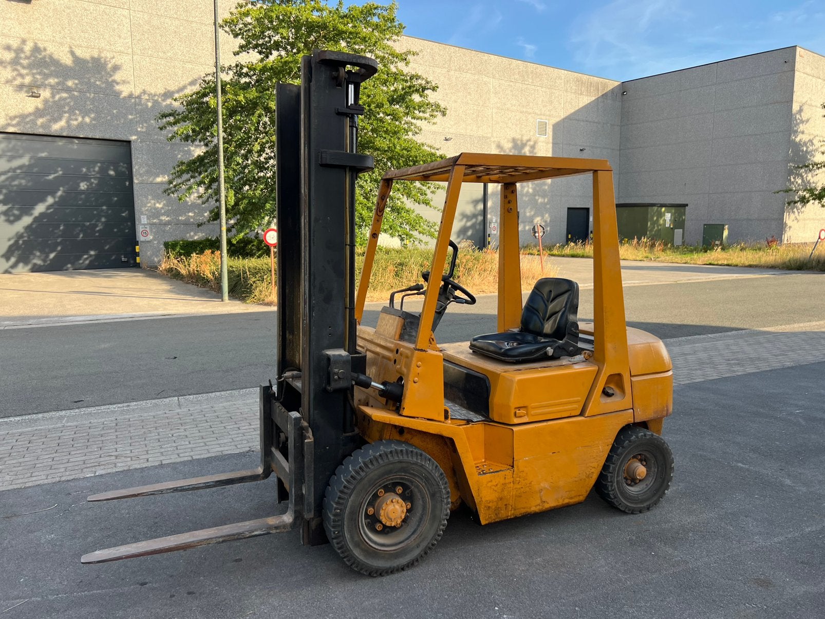 Heftruck TCM FD30 ,, Zakelijke goederen, Machines en Bouw | Heftrucks en Intern transport, Ophalen, Diesel, Heftruck