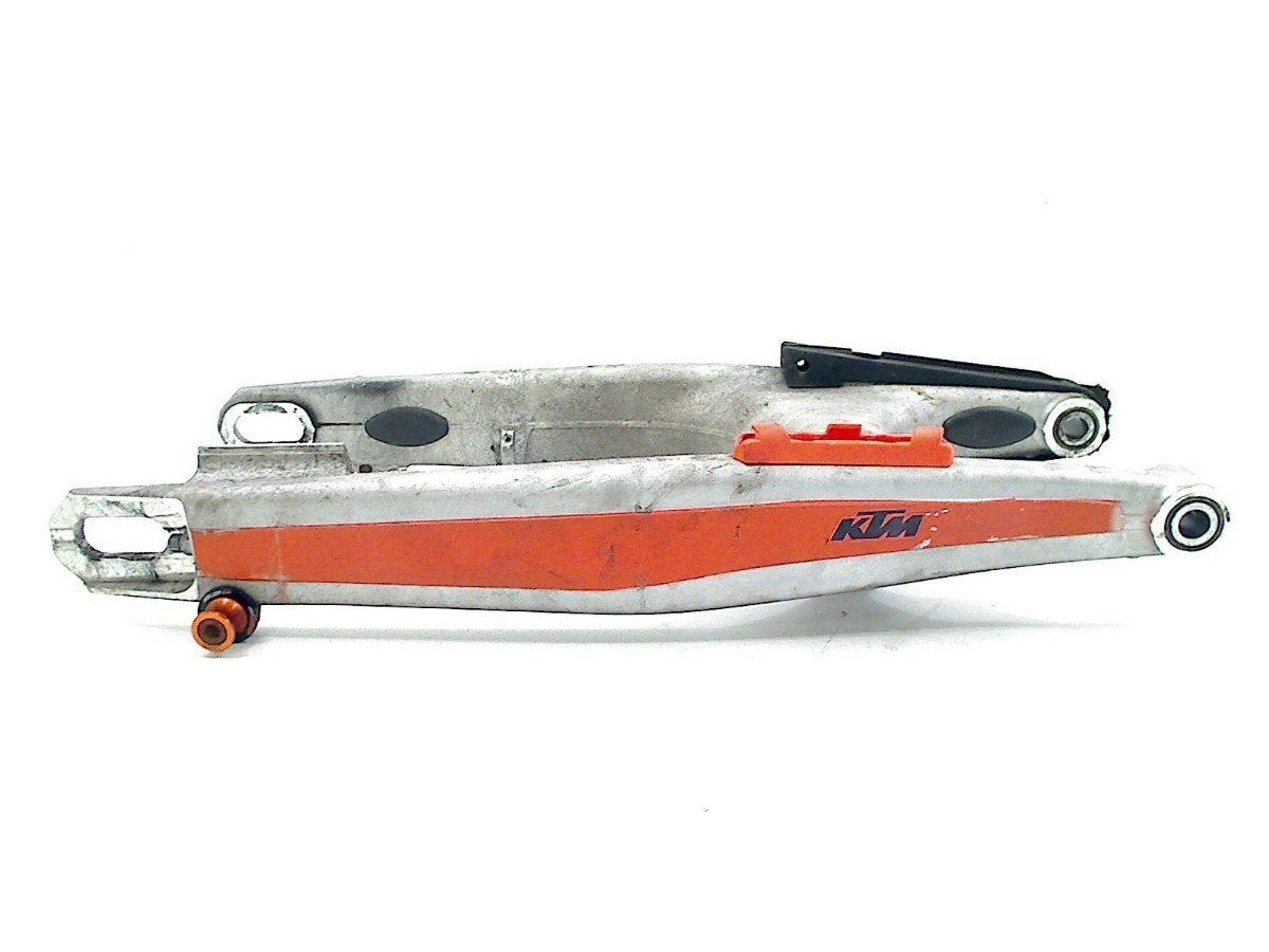 ACHTERBRUG KTM 690 SMC R 2023 (01-2023/-), Motoren, Dhr. S. di Majo, Gebruikt, Info@cama-motorparts.nl, P.J. Troelstraweg 8 8
3144 CX  MAASSLUIS, NL