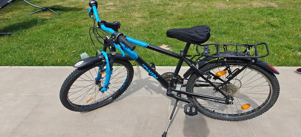 B'TWIN Rockrider 24 inch fiets — goede staat, Gebruikt, Hardtail, Velgrem, Ophalen