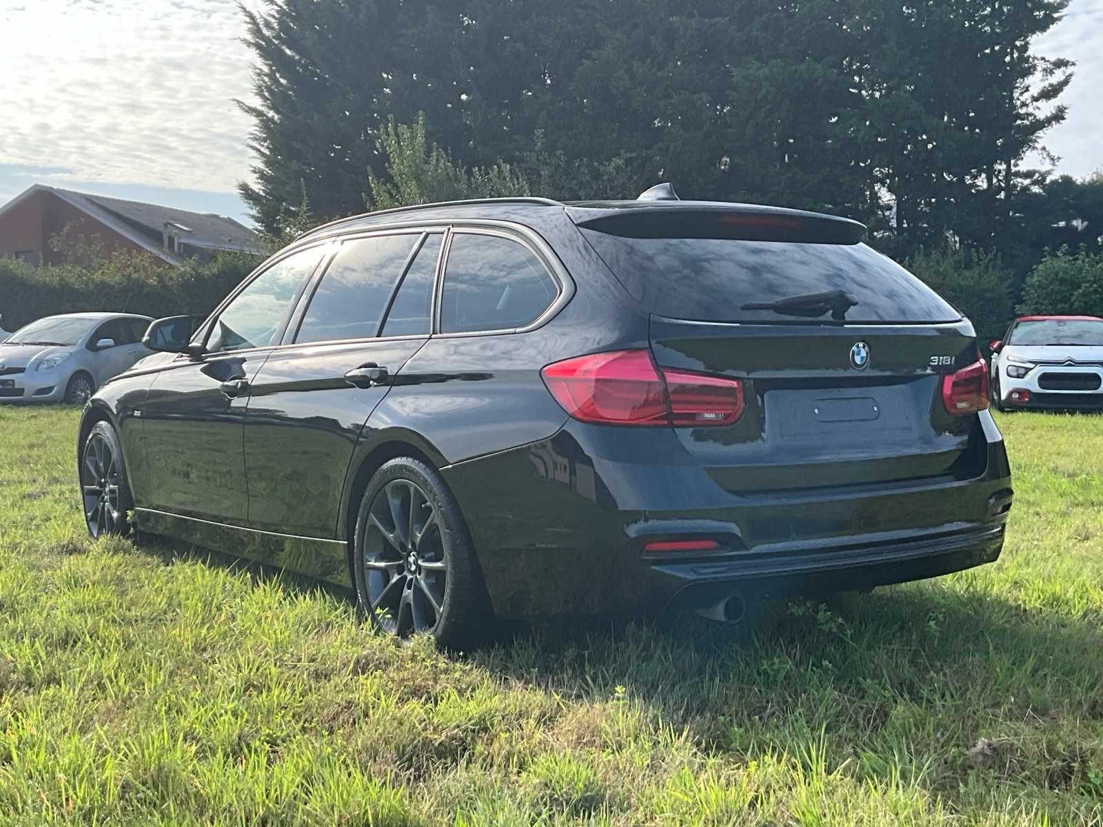 2017 BMW 318I, Auto's, Gebruikt, Bedrijf, Handgeschakeld, Overige carrosserie