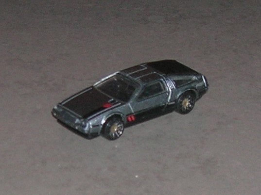 Mattel DMC DeLorean, Ophalen, Auto
