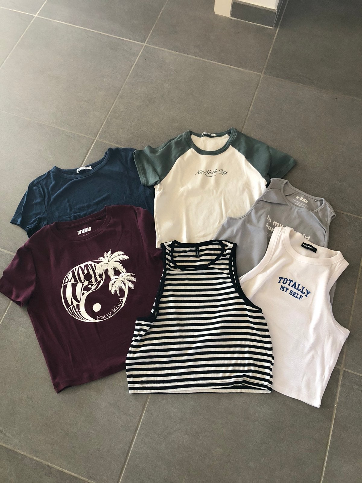 T-shirts, maat L (6 stuks), Kleding | Dames, T-shirts, Ophalen of Verzenden, Zo goed als nieuw, Maat 42/44 (L)