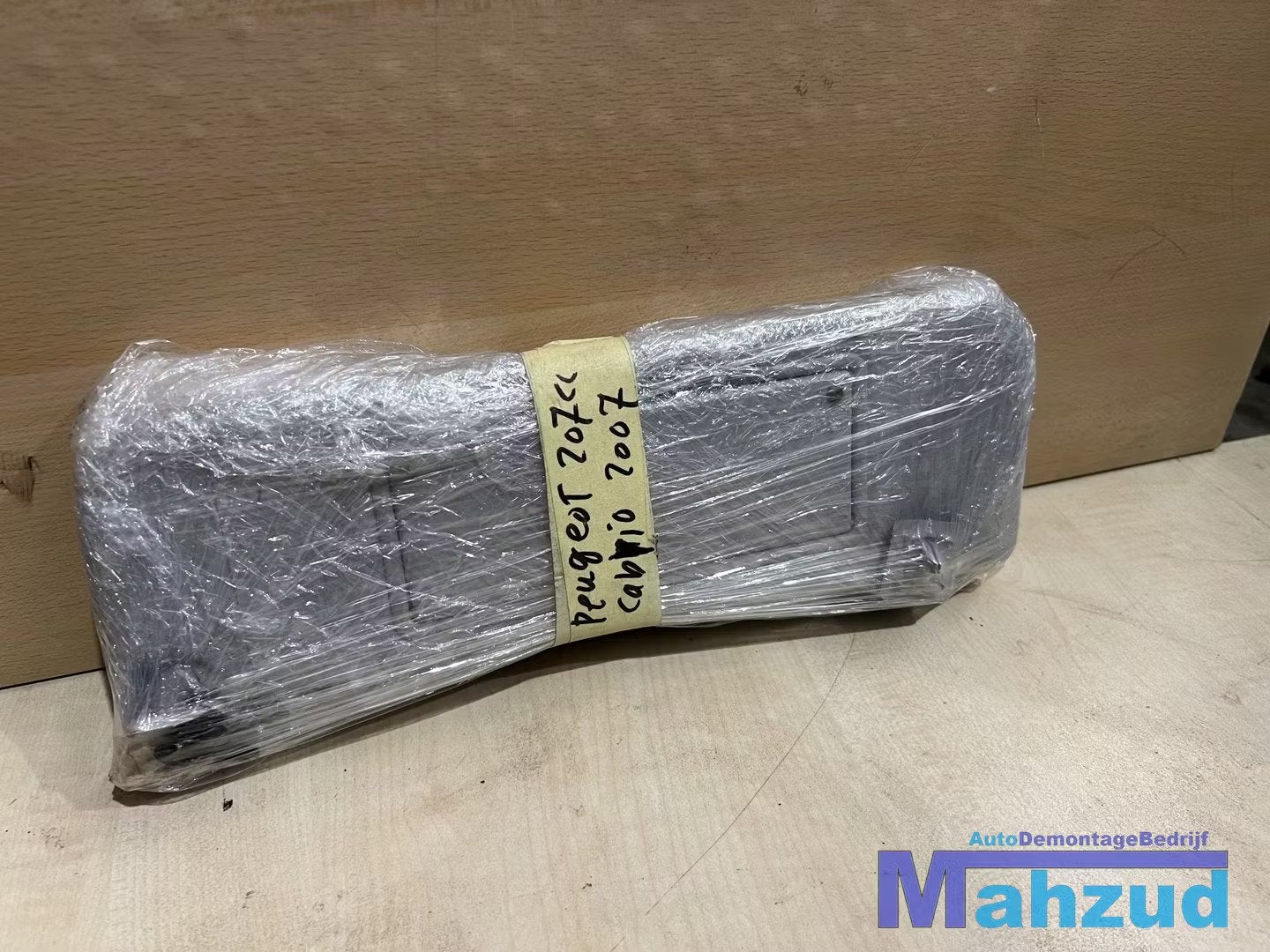 PEUGEOT 207 CC Zonneklep links rechts set 2007-2015, Taurusavenue 1
2132 LS  Hoofddorp, NL, Gebruikt, Contact.group@renault.com