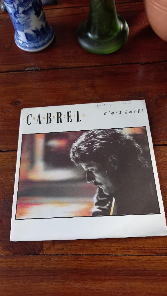 Vinyl (45t) francis cabrel "c est écrit ", Enlèvement, Comme neuf