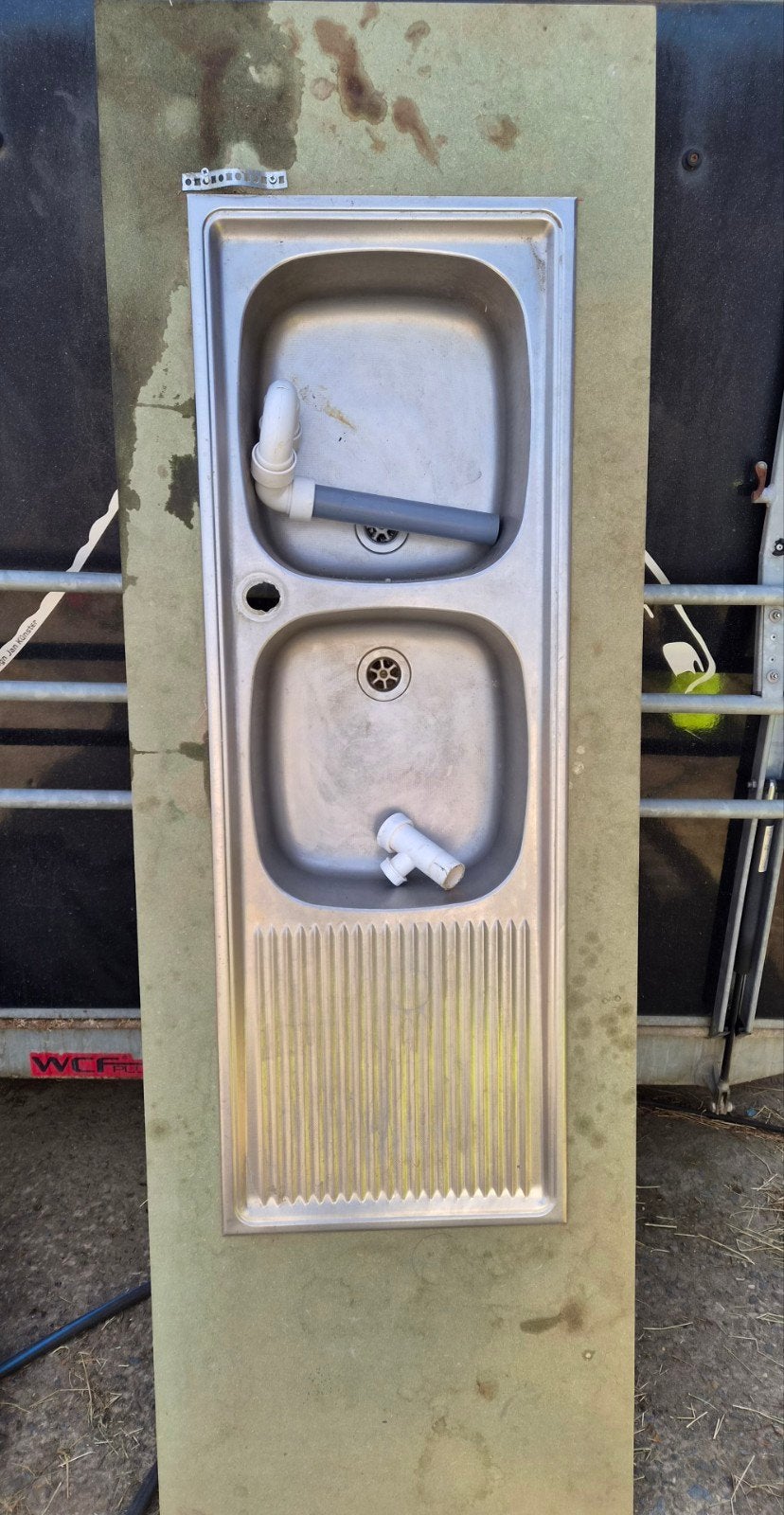 Boîtier de pompe de cuisine d'urgence, Enlèvement