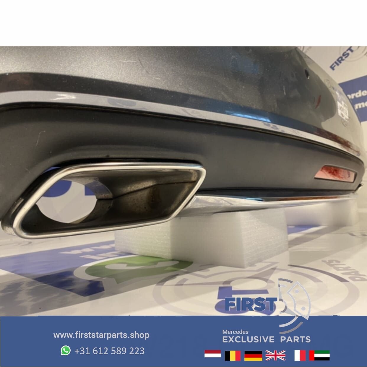 W218 CLS AMG ACHTERBUMPER + UITLAAT SIERSTUKKEN COMPLEET ZWA, Auto-onderdelen, Gebruikt, -, -, Ophalen of Verzenden