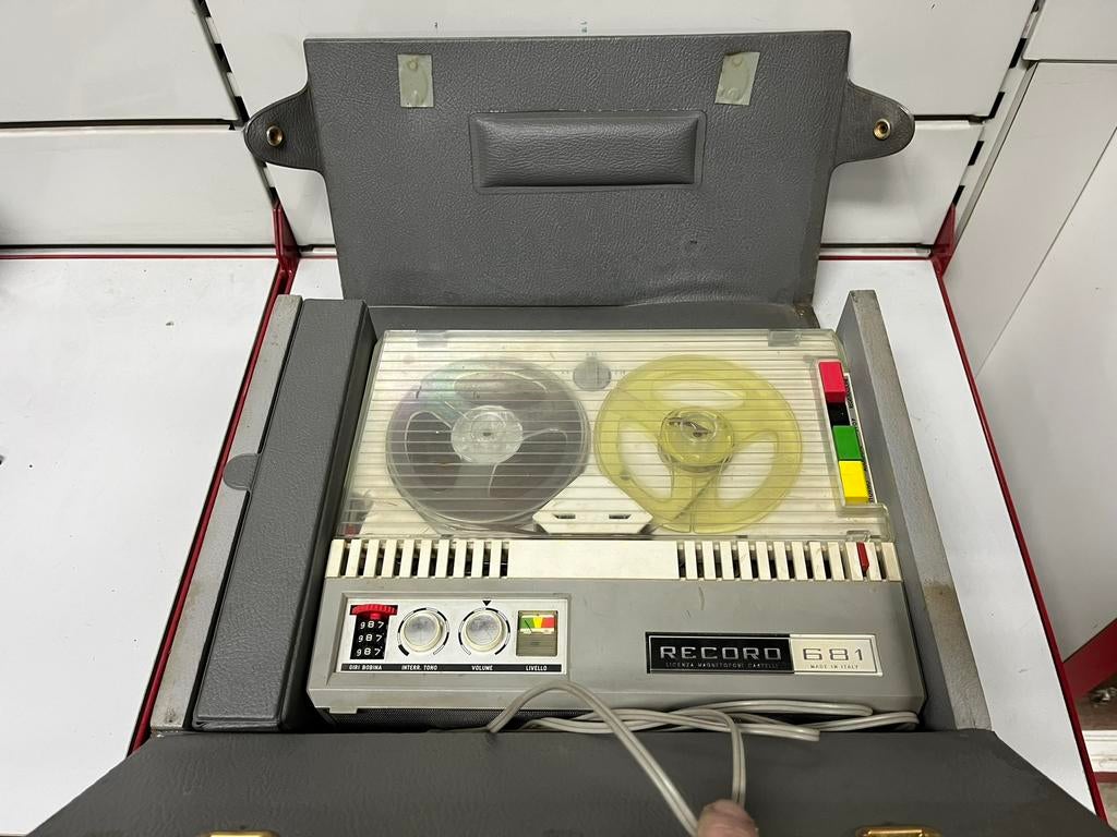 Geloso G 681 vintage bandrecorder - Italië - jaren 60, Audio, Tv en Foto, Bandrecorder, Ophalen of Verzenden, Bandrecorder