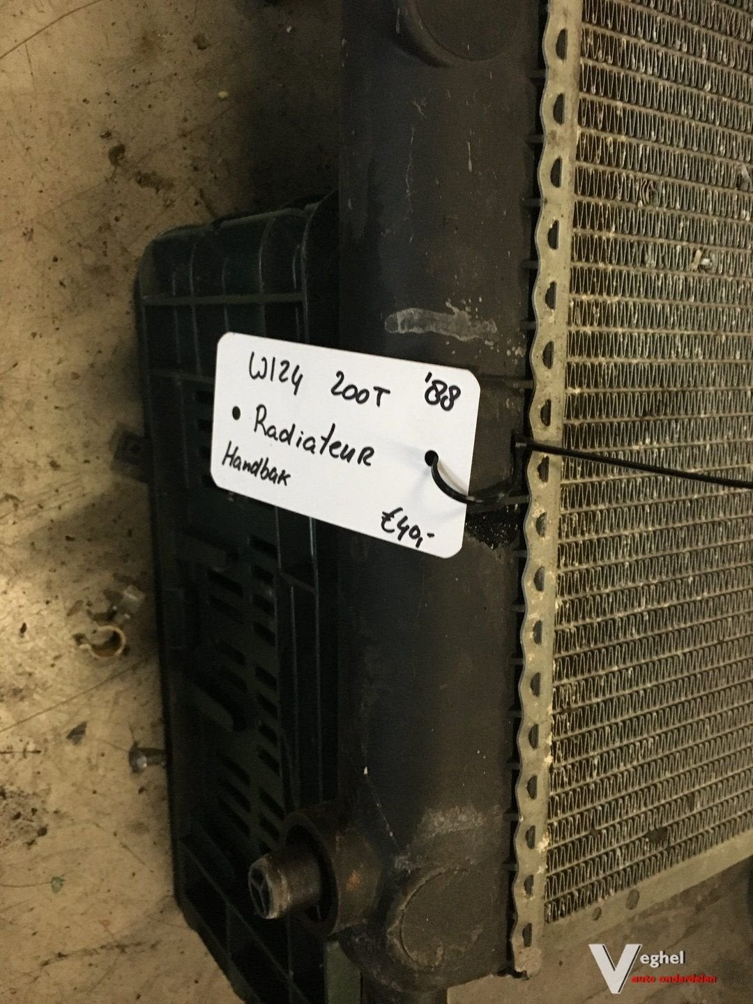 Mercedes w124  2.0 T handbak   Radiateur, Autos : Pièces & Accessoires, -, Utilisé, -, -