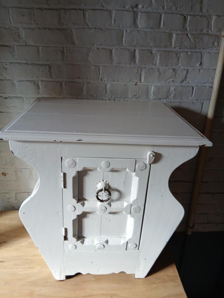 Klein tafel/kastje, Huis en Inrichting, Brandblussers en Brandkasten, Ophalen of Verzenden