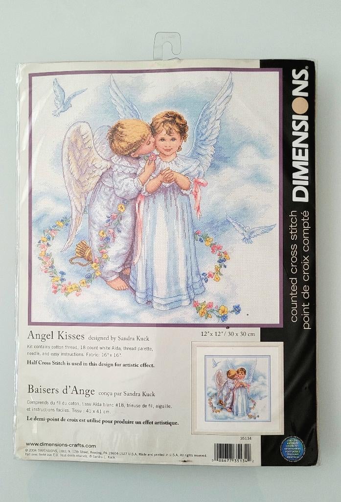 Dimensions Cross stitch kit Angel Kisses, Ophalen, Nieuw, Handborduren, Borduurpakket