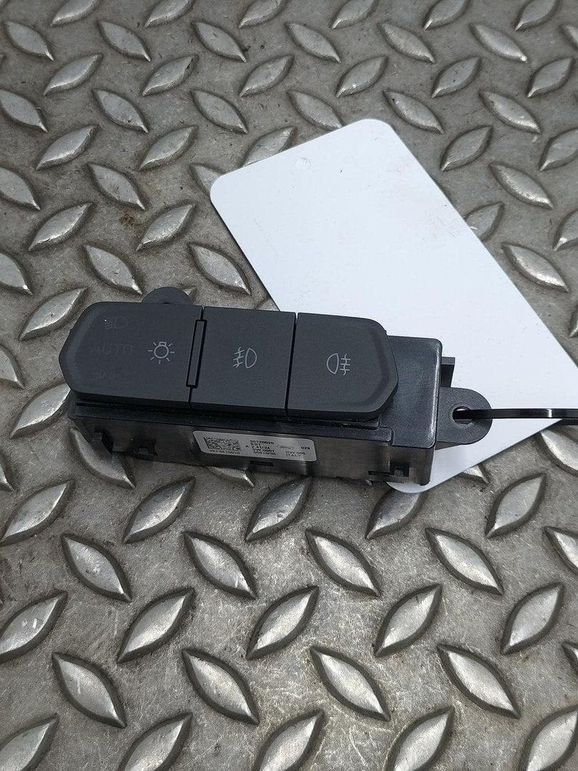 FORD TOURNEO CONNECT SK LWB SCHAKELAAR VERLICHTING (LOS IN D, Ophalen of Verzenden, Gebruikt, ARN erkend