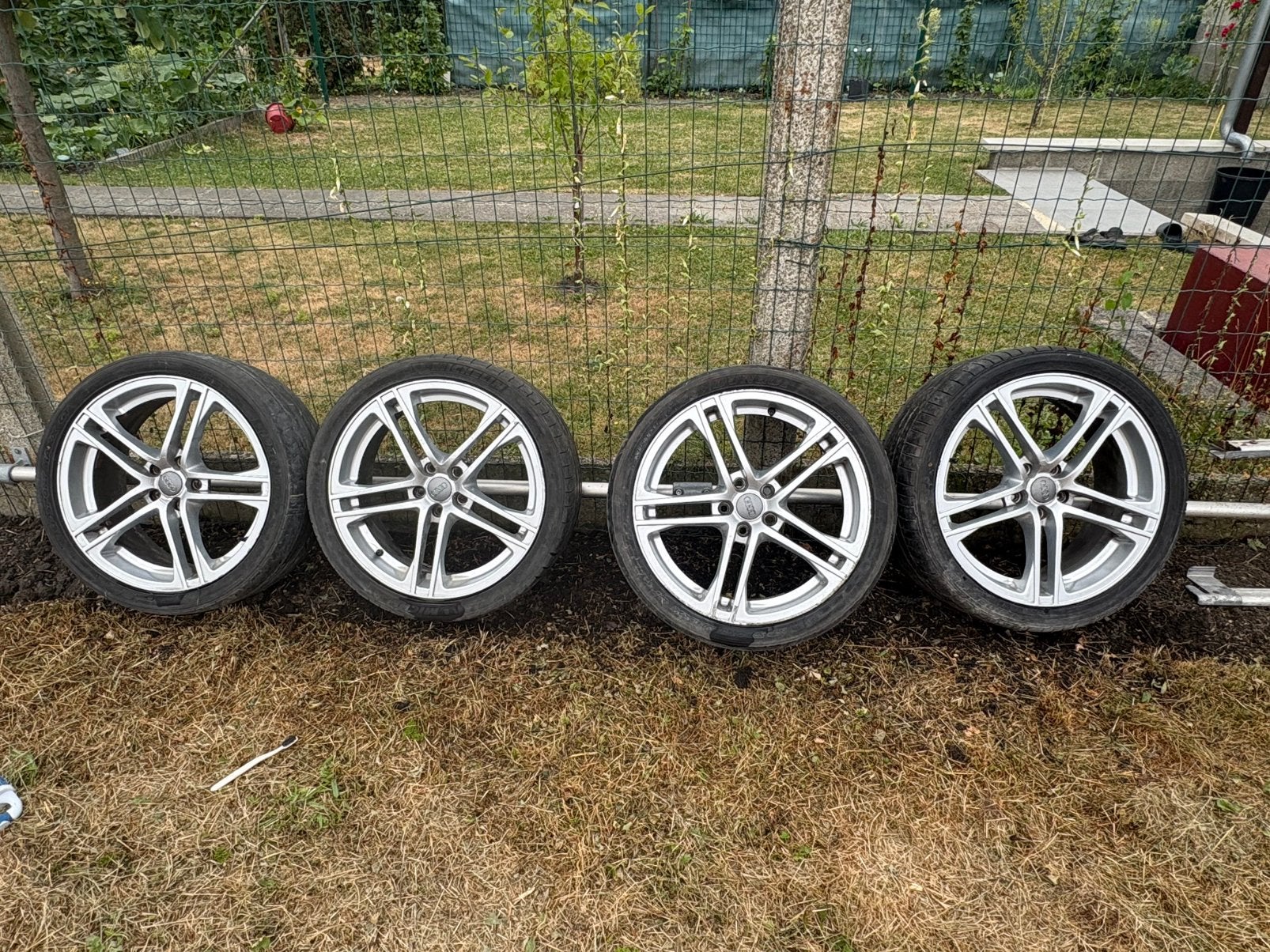 4 jantes Audi d’origine 19” S line A4 ou A5 avec pneus, Enlèvement, 19 pouces, Pneu(s)