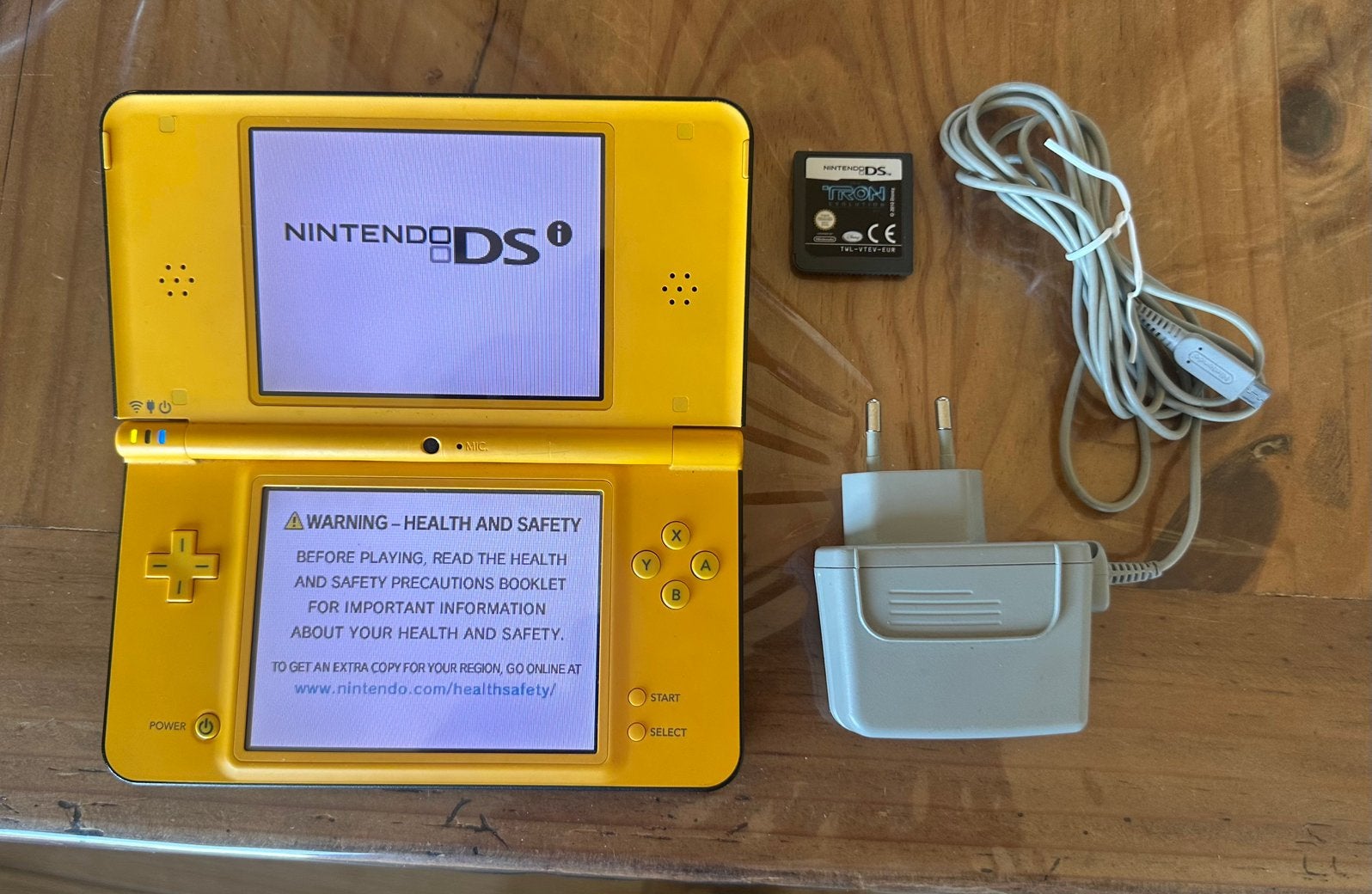 Nintendo dsi xl, Games en Spelcomputers, Ophalen of Verzenden, Gebruikt, Dsi