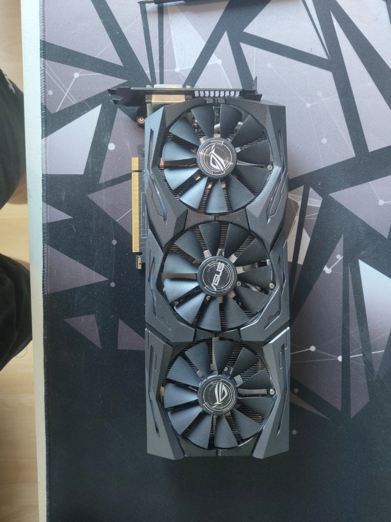 Asus Rog Strix NVIDIA GeForce GTX 1060 6 Go, Informatique & Logiciels, Cartes vidéo, Comme neuf, Nvidia, PCI-Express 3.0, GDDR5