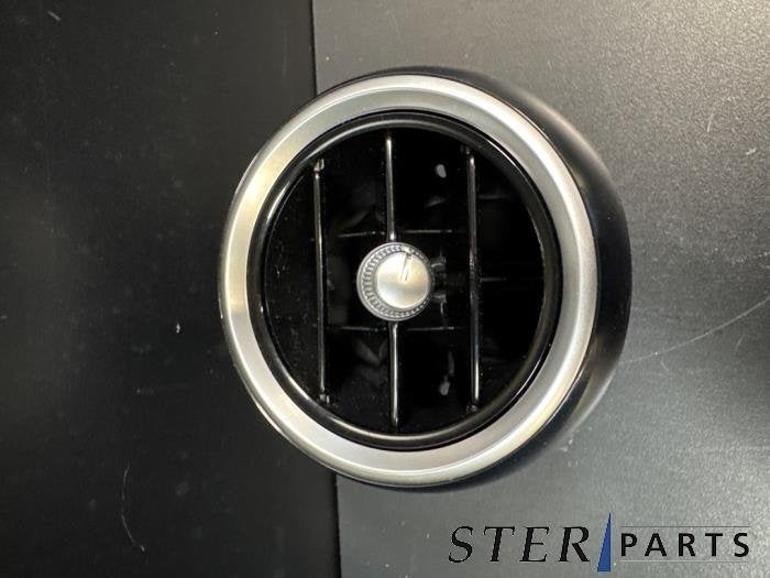 Luchtrooster Dashboard van een Mercedes C-Klasse, Gebruikt, -, Ophalen of Verzenden, -
