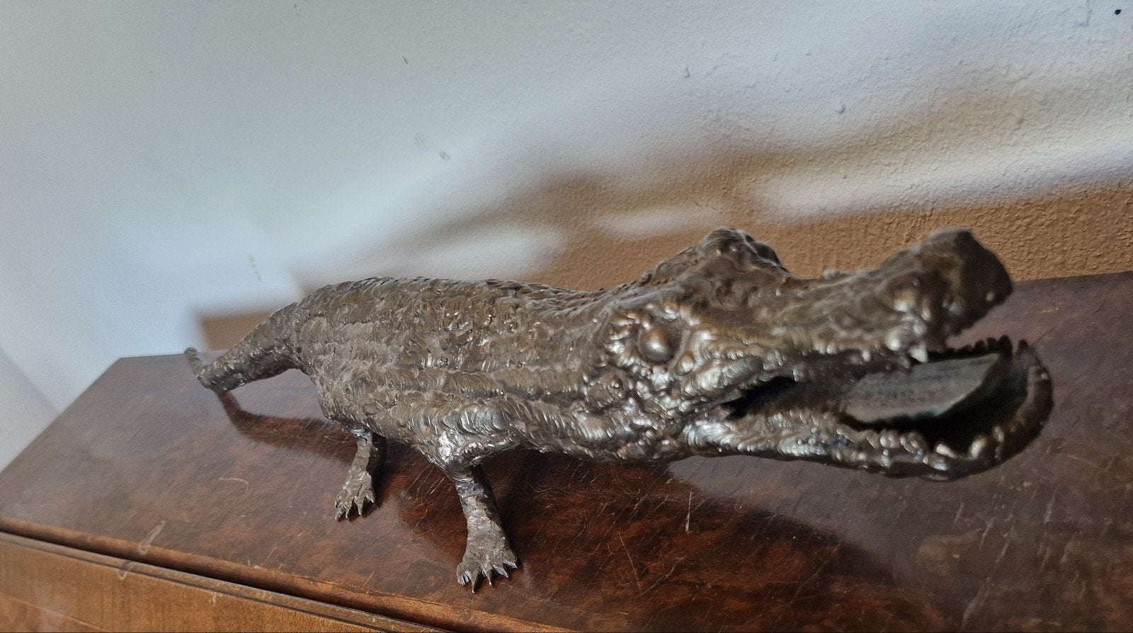 Kunst krokodil, Dieren en Toebehoren
