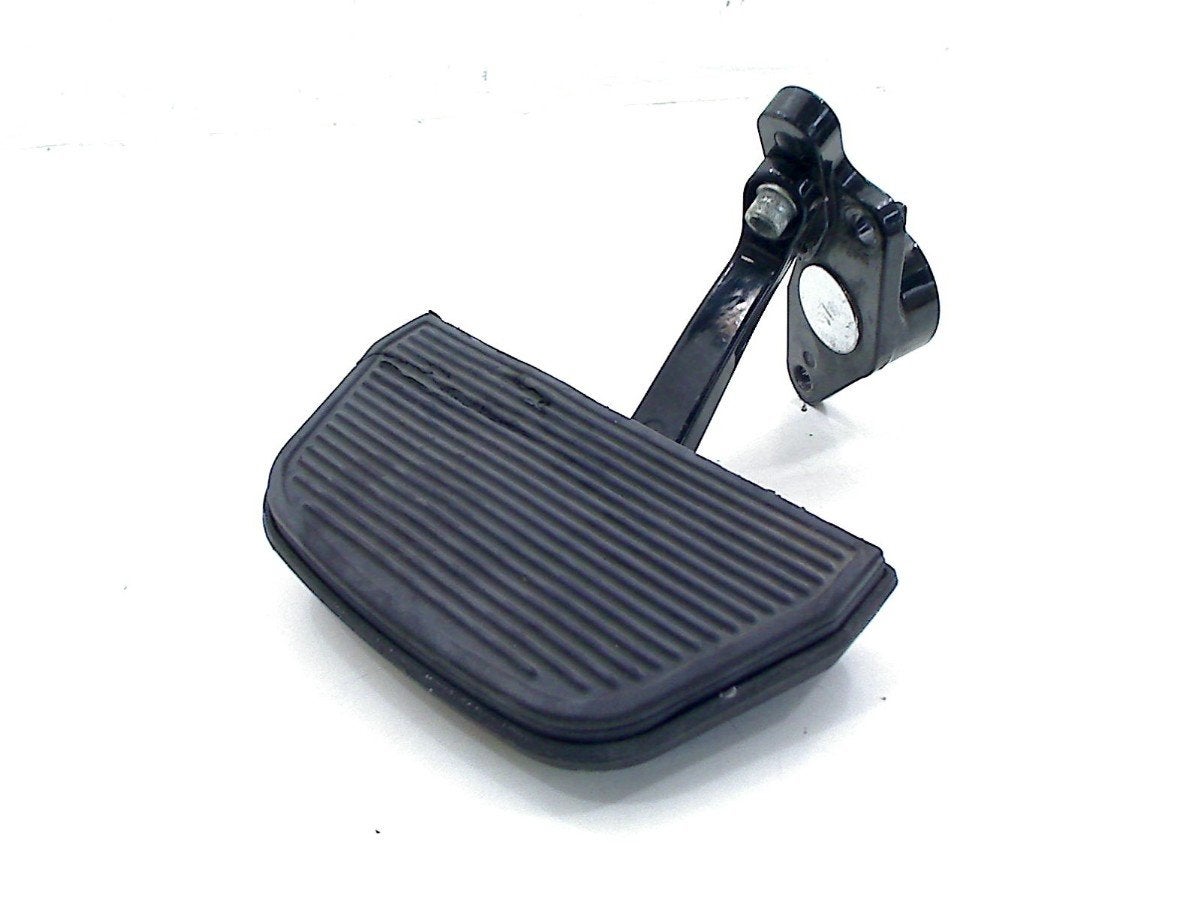 TREEPLANK Harley Davidson Road King (01-1970/-), Dhr. S. di Majo, Gebruikt, Info@cama-motorparts.nl, P.J. Troelstraweg 8 8
3144 CX  MAASSLUIS, NL