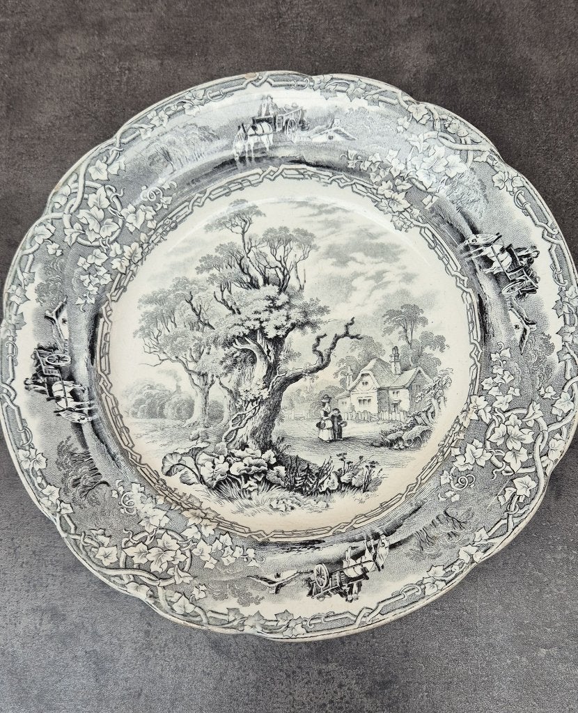 Assiette en faïence Jemappes du XIXe siècle, Enlèvement ou Envoi
