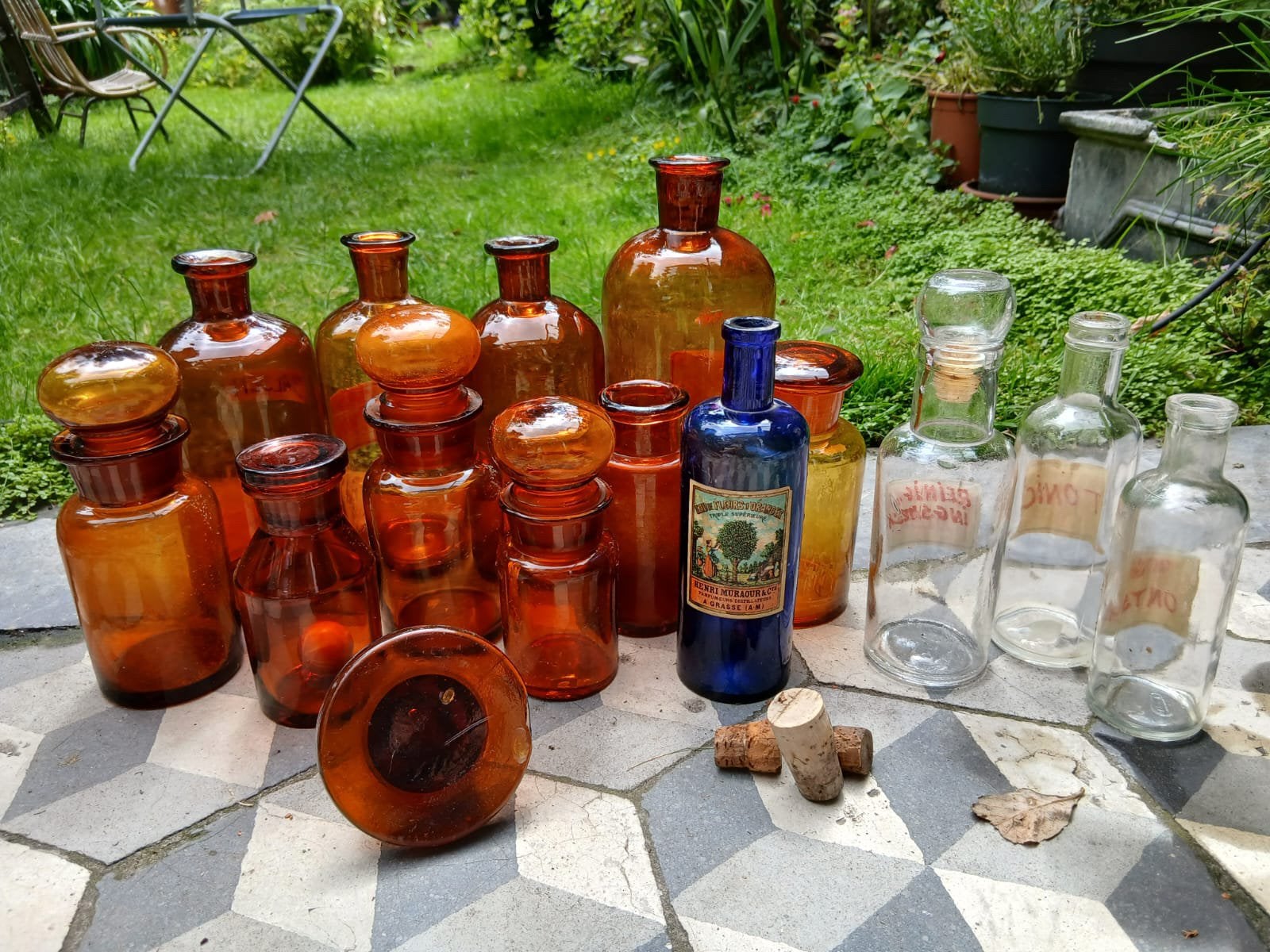 Oude apothekers potjes, Antiek en Kunst, Ophalen