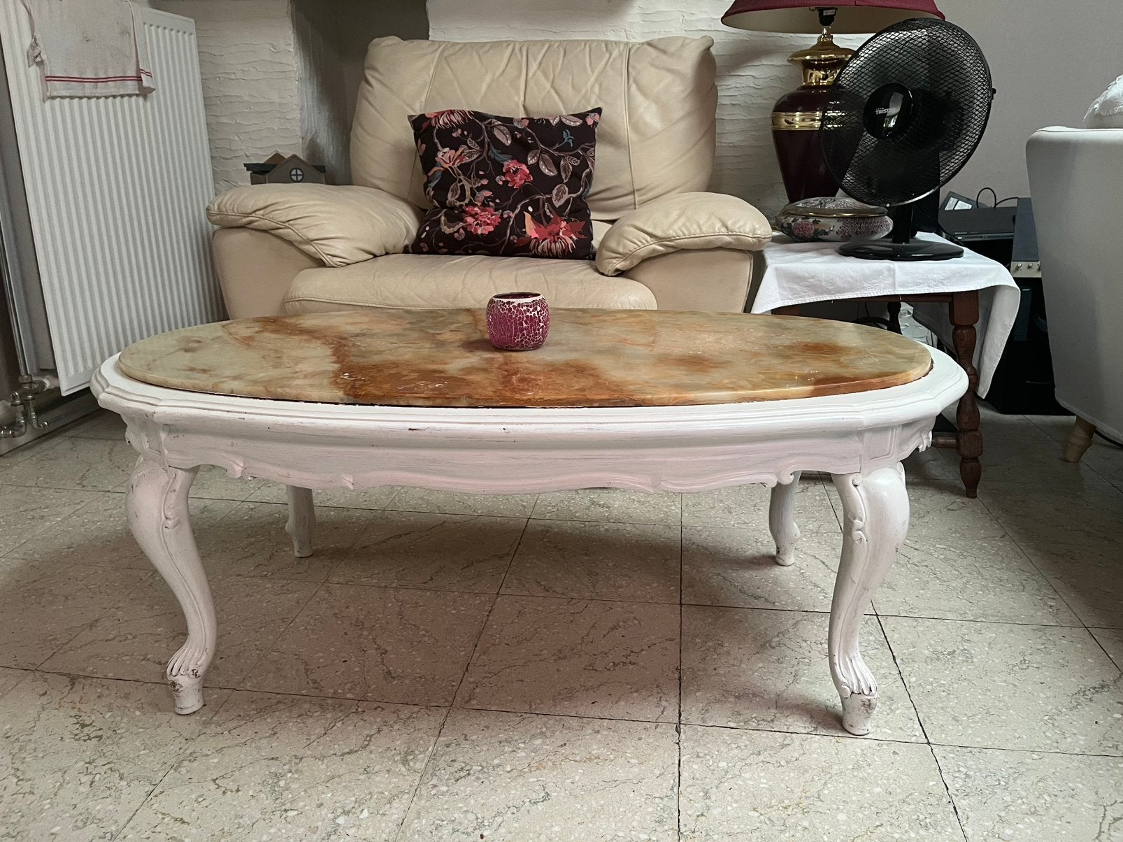Vintage marmeren salon tafel met vernieuwde uitstraling, Huis en Inrichting, Ophalen, Zo goed als nieuw