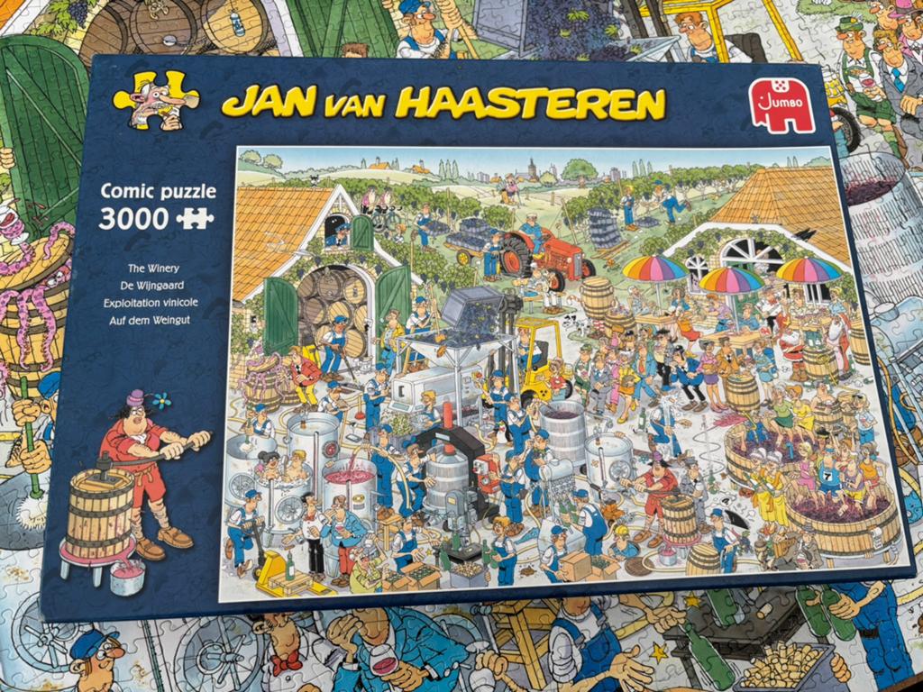 Jan van Haasteren - De wijngaard-3000 stukjes, Hobby en Vrije tijd, Ophalen of Verzenden, Zo goed als nieuw