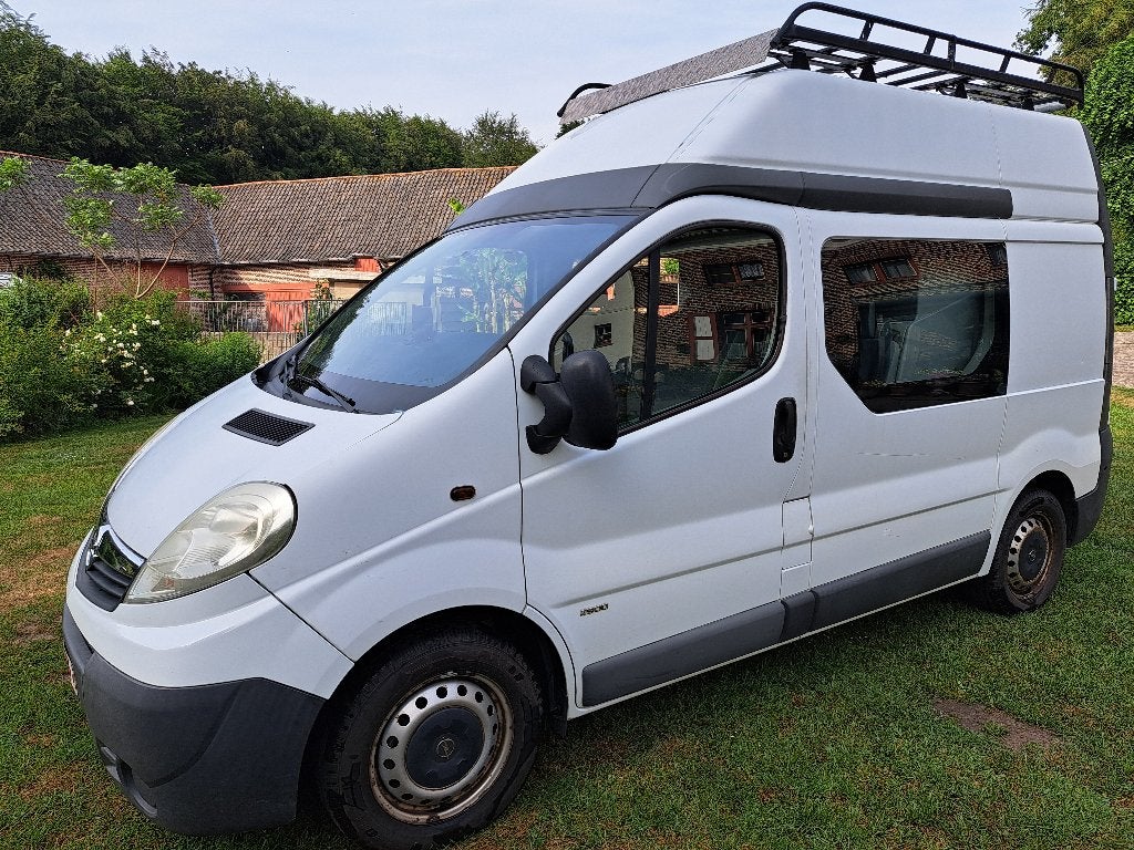 Opel Vivaro, lichte vracht, dubbele cabine lengte1 hoogte2, Voorwielaandrijving, 4 deurs, Stof, 1995 cc