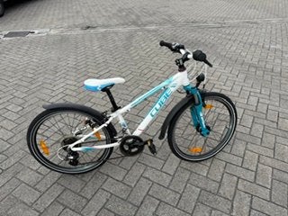 Kinderfiets 24'' Cube, Fietsen en Brommers, Ophalen, 20 inch of meer, Gebruikt, Velgrem