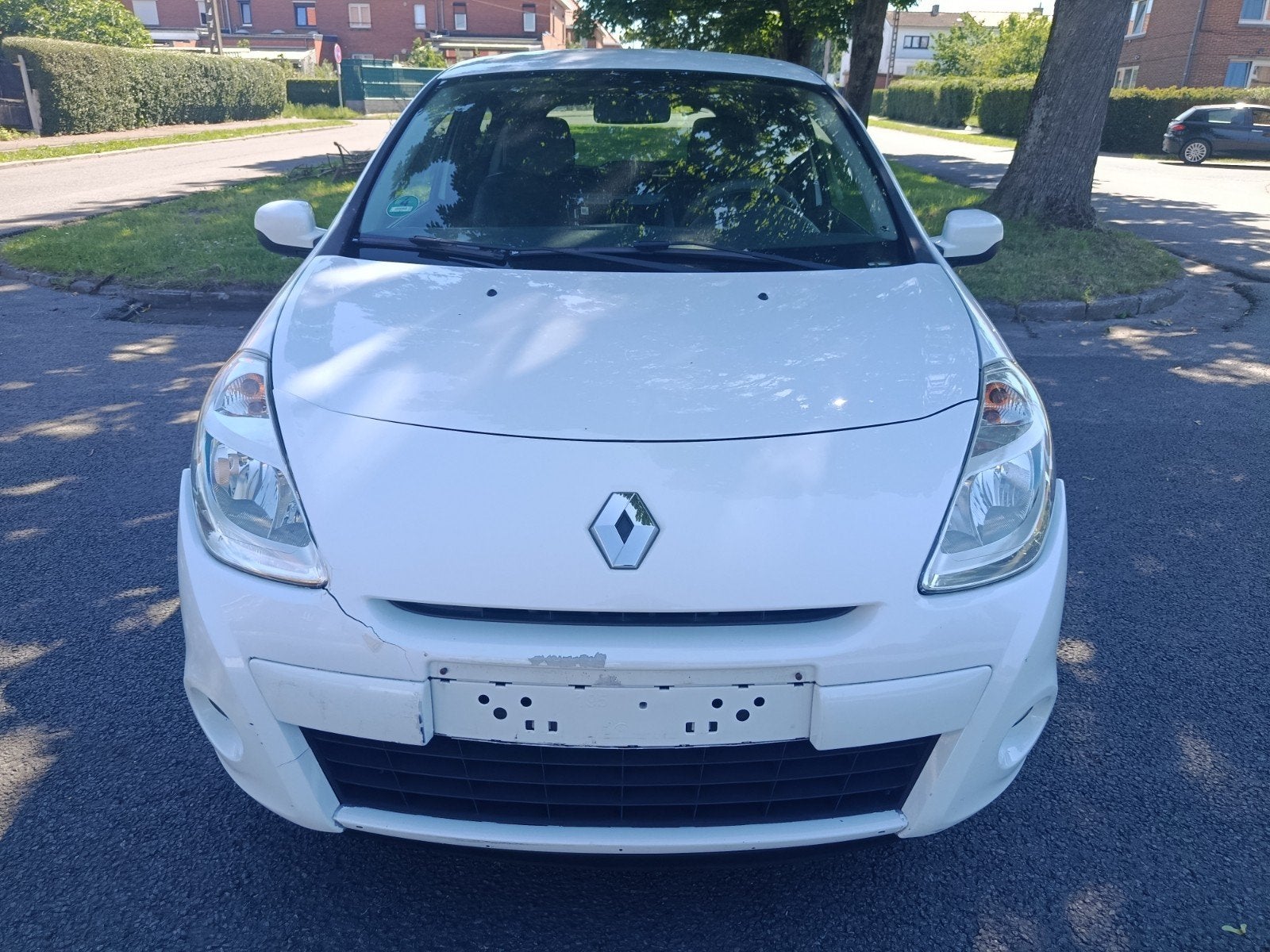 Renault Clio III éco2.1.5dci prêt à immatriculé, Autos, Achat, Apple Carplay, Diesel, Particulier