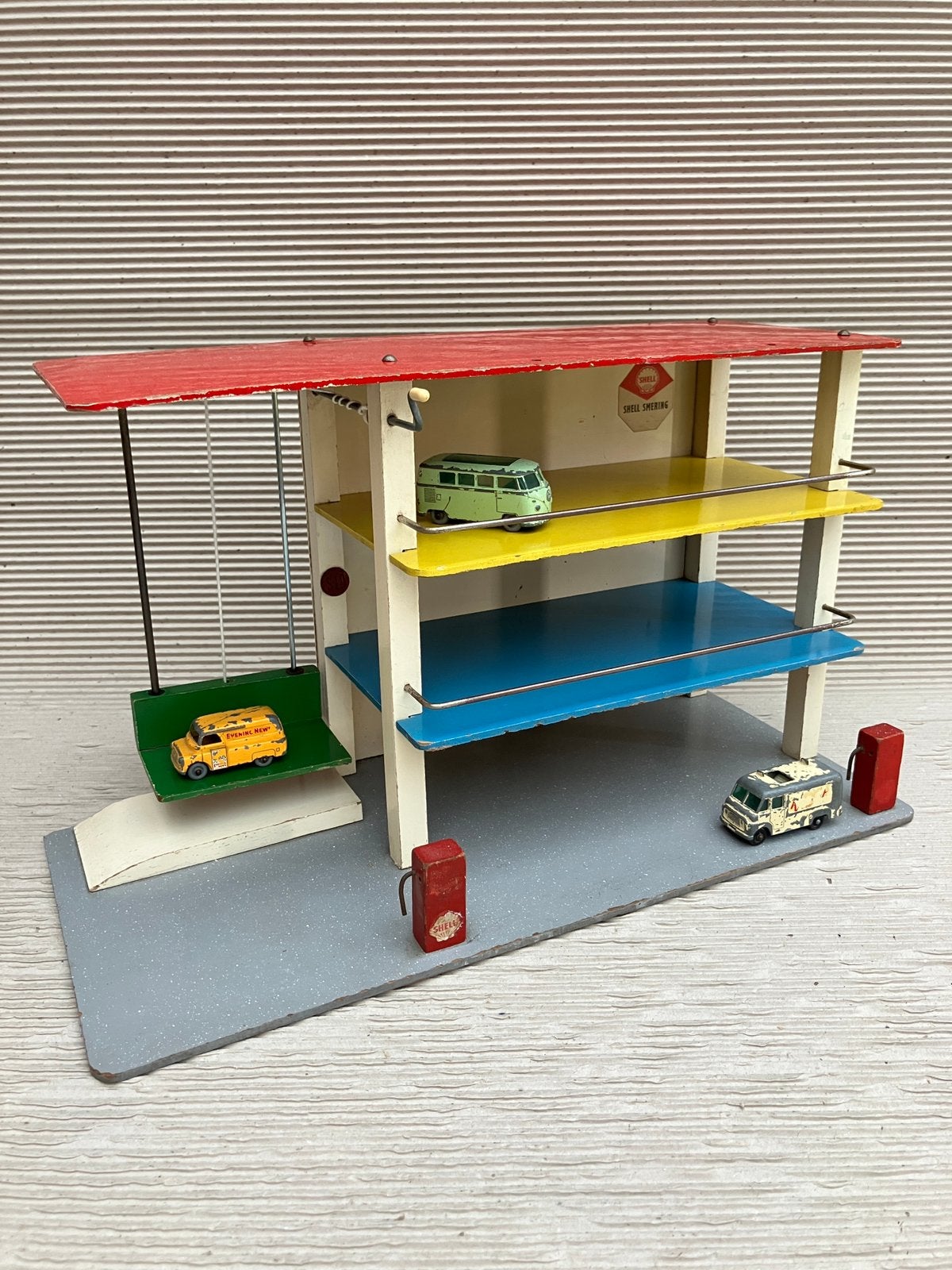 Sio houten speelgoed garage (‘50 - ‘60), Ophalen of Verzenden, Gebruikt