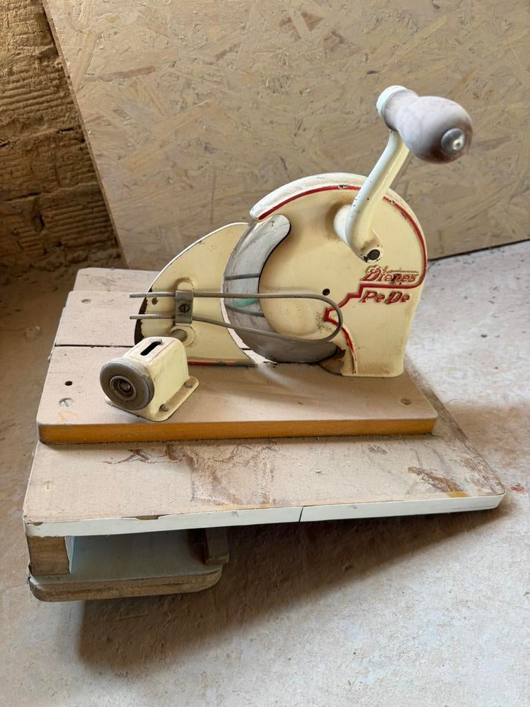Snijmachine, Ophalen