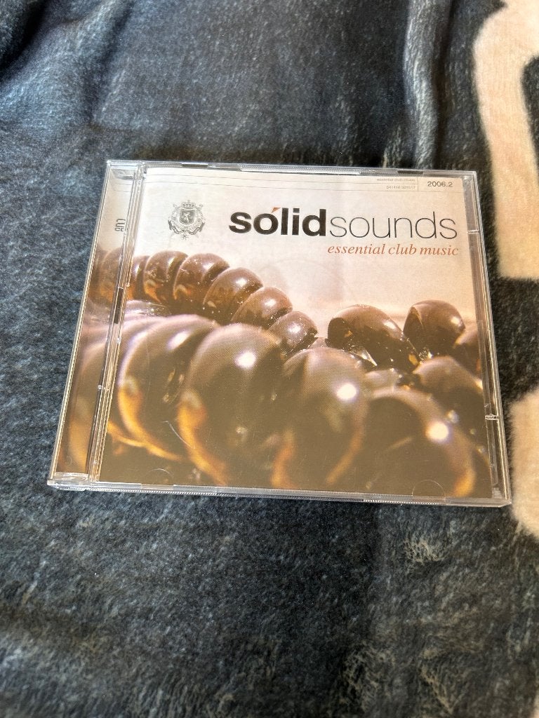 Solid sounds 2006.2 dubbel cd, CD & DVD, Enlèvement ou Envoi, Dance, Utilisé, Comprend un livret