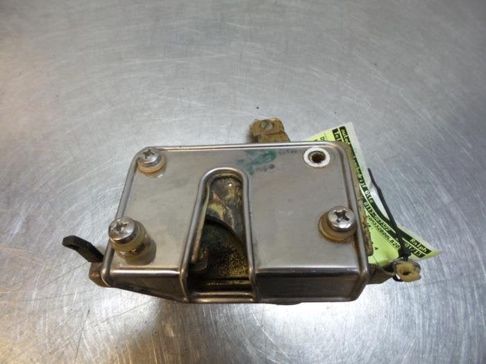 Serrure portière mécanique 4portes arrière droite d'un Ma, Maserati, -, 3 mois de garantie, Utilisé