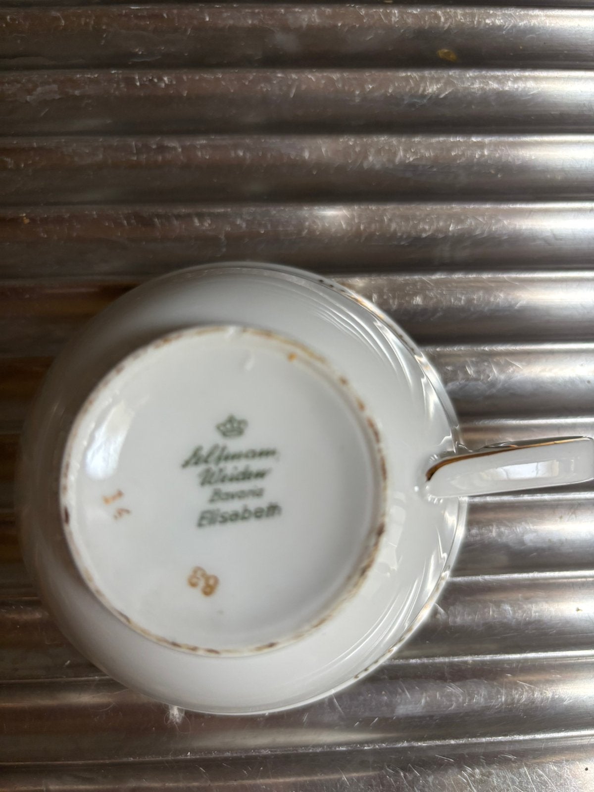 Servies, Enlèvement