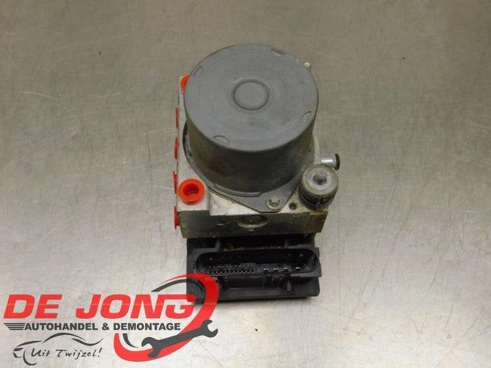Pompe ABS d'un Toyota Aygo, -, 3 mois de garantie, Toyota, Utilisé