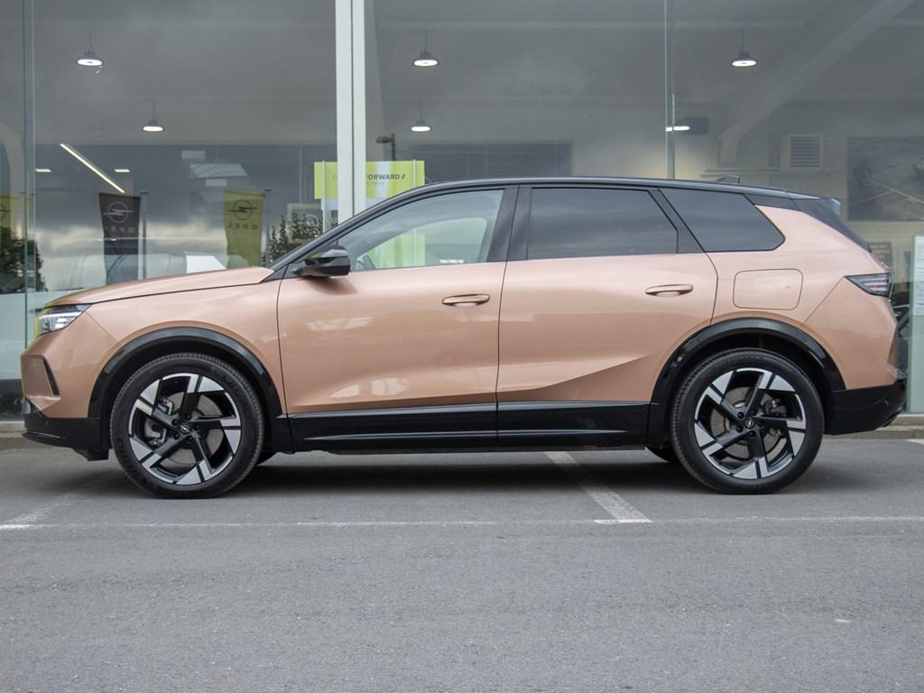 Opel Grandland GS Electric 73kWh |CAMERA|PANODAK|VERWARMDE, Auto's, Opel, Automaat, Bruin, 5 zetels, 5 deurs